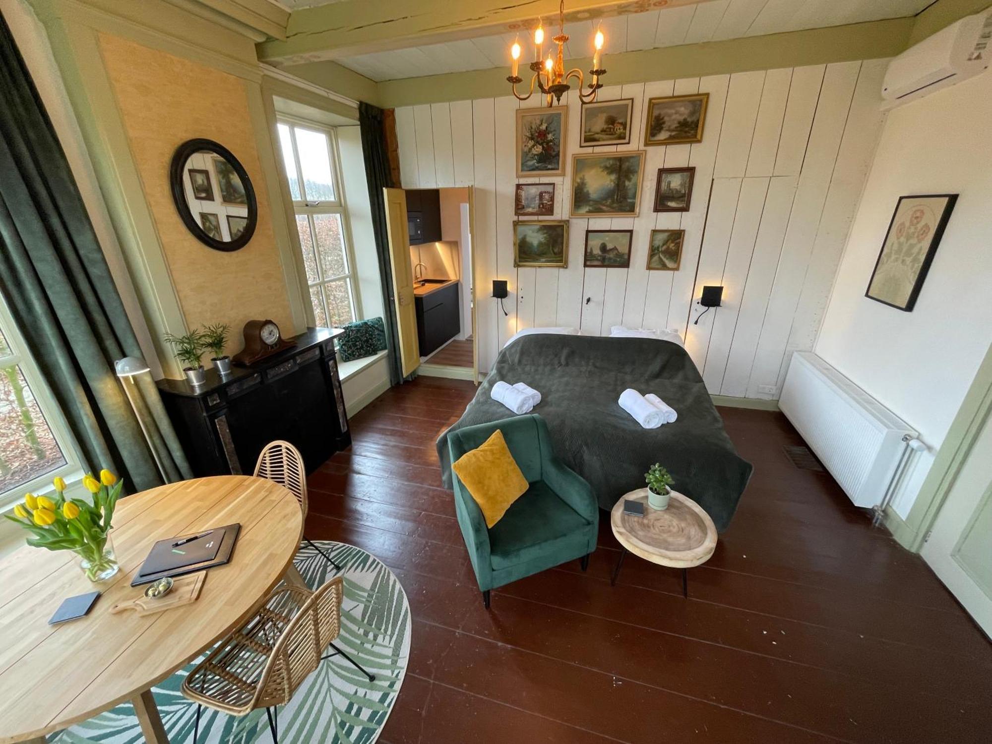 Suite In Prachtige Groningse Boerderij Uit 1856 Schildwolde Quarto foto